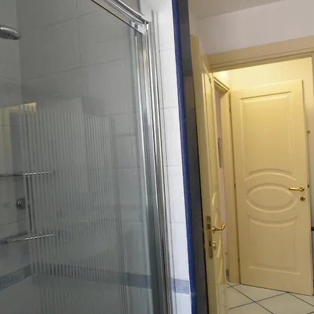 Macchia Apartment